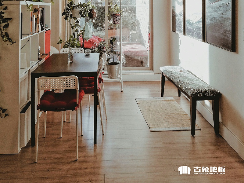 多層實木地板施工要點
